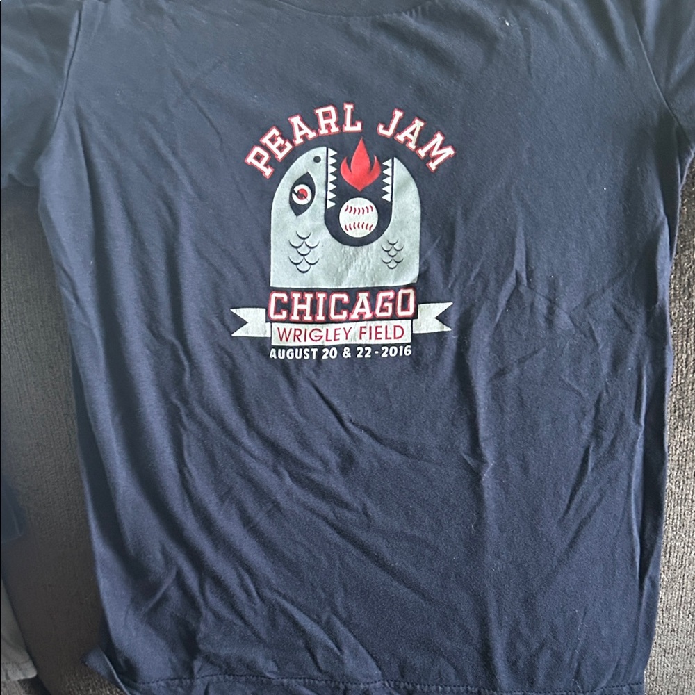 Pearl Black Graphic Tee